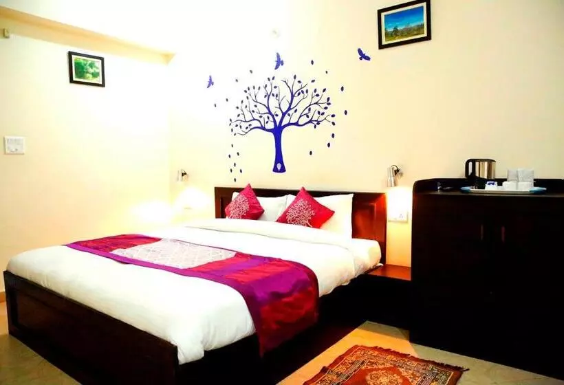 Aamiaismajoitus (B&B) Avlokan  Near Kainchi Dham Mandir