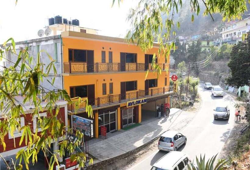 Bed and Breakfast Avlokan  Near Kainchi Dham Mandir