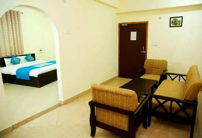 Aamiaismajoitus (B&B) Avlokan  Near Kainchi Dham Mandir