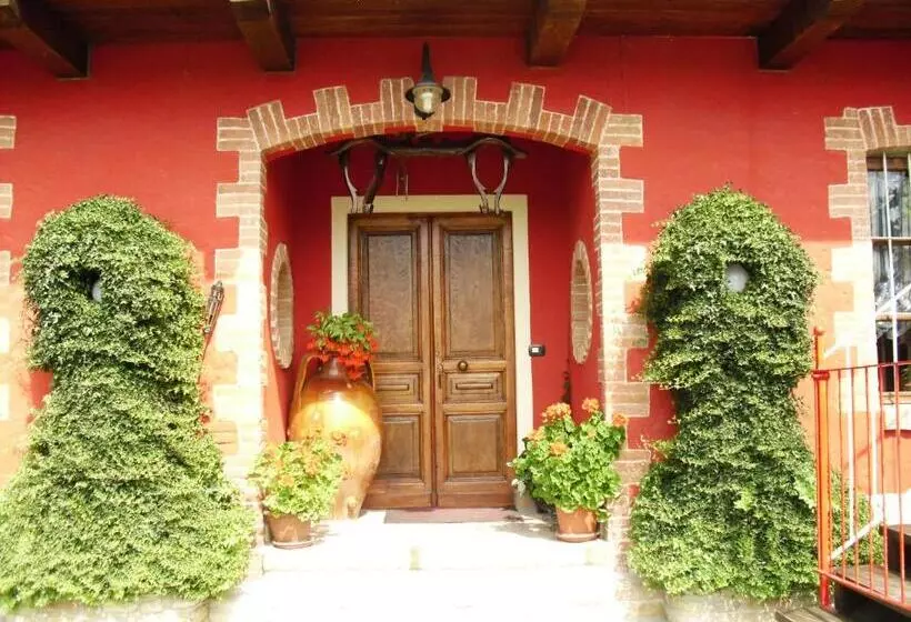 Aamiaismajoitus (B&B) Bricco Del Gallo