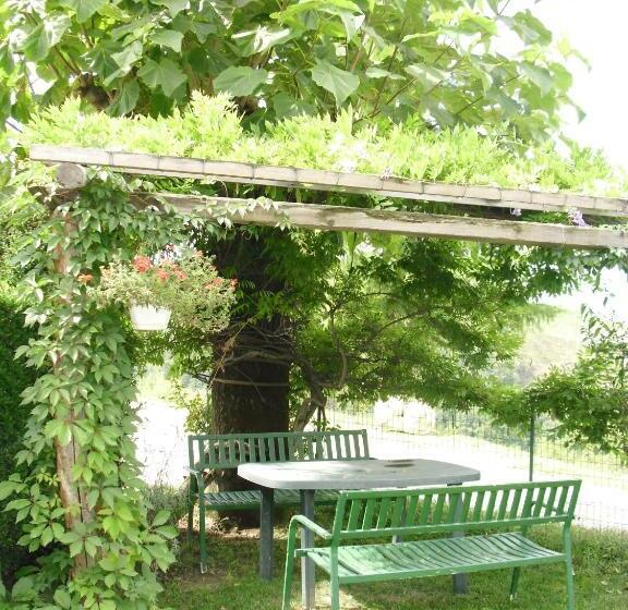 ベッドアンドブレックファースト Bricco Del Gallo