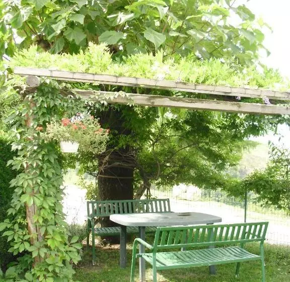 Aamiaismajoitus (B&B) Bricco Del Gallo