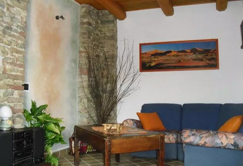 Aamiaismajoitus (B&B) Bricco Del Gallo