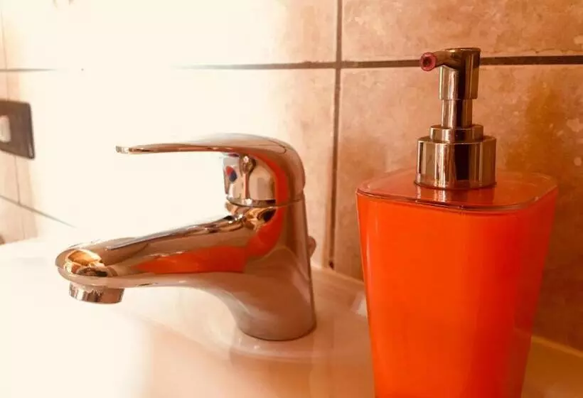 Aamiaismajoitus (B&B) Bricco Del Gallo