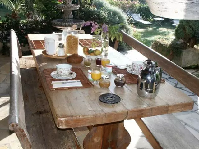 Aamiaismajoitus (B&B) Chambres D Hôtes De Pesquès