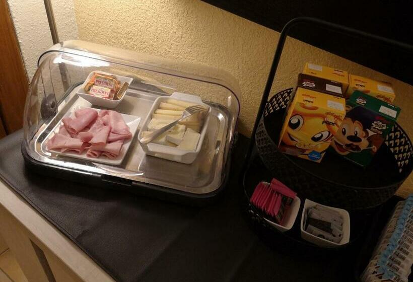 ベッドアンドブレックファースト Domaine De La Borde