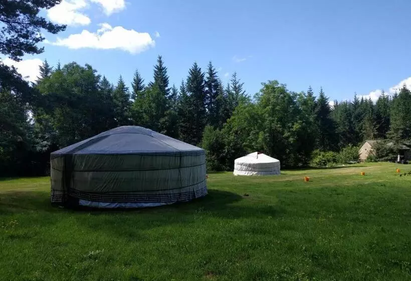 Aamiaismajoitus (B&B) Domaine De Maleval