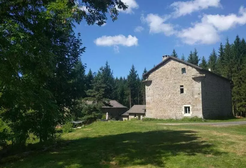 Aamiaismajoitus (B&B) Domaine De Maleval