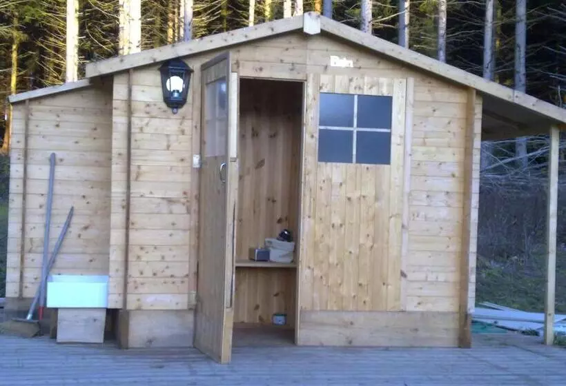 Aamiaismajoitus (B&B) Domaine De Maleval