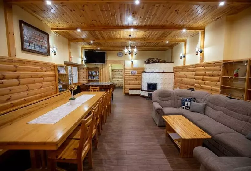 Aamiaismajoitus (B&B) Fehér Sas Panzió