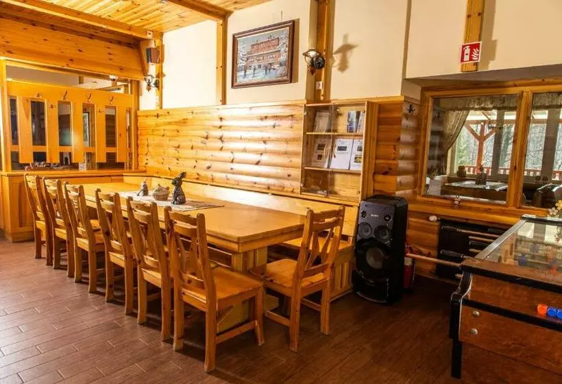 Aamiaismajoitus (B&B) Fehér Sas Panzió