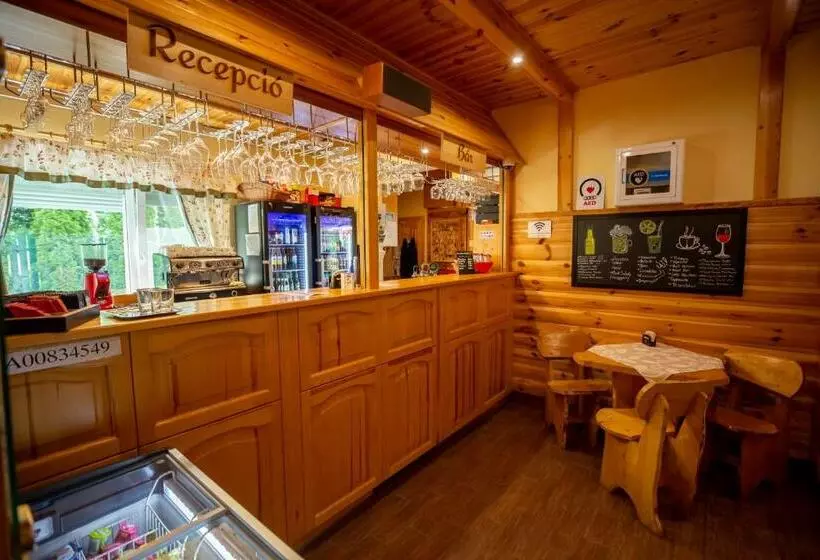 Aamiaismajoitus (B&B) Fehér Sas Panzió