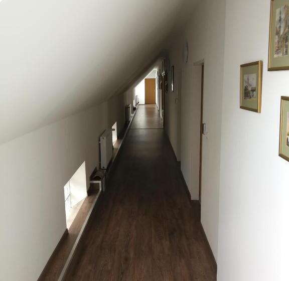 Nocleg ze śniadaniem Levanda Panzió