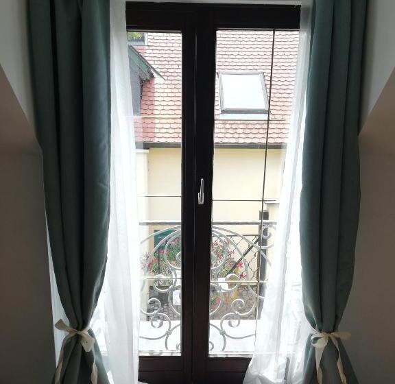 Nocleg ze śniadaniem Levanda Panzió