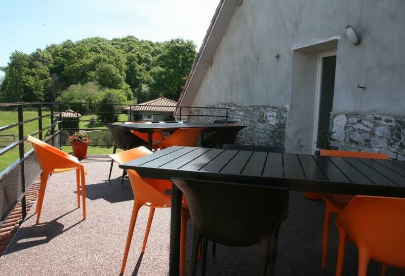 Bed and Breakfast Manoir Théas