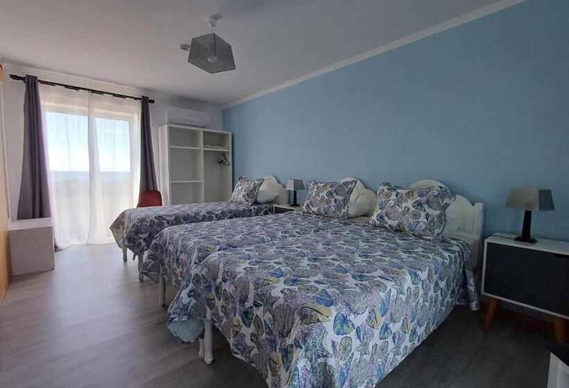 Bed and Breakfast Ocean Breeze