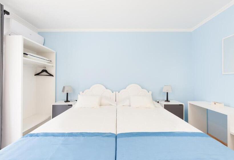 Bed and Breakfast Ocean Breeze