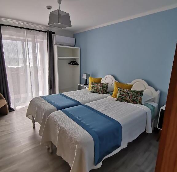 Bed and Breakfast Ocean Breeze