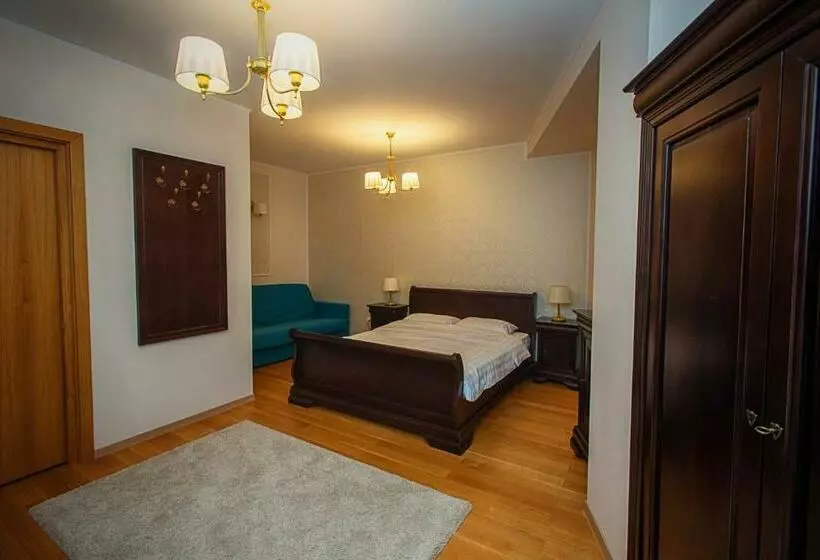 تختخواب و صبحانه Vila Imperial