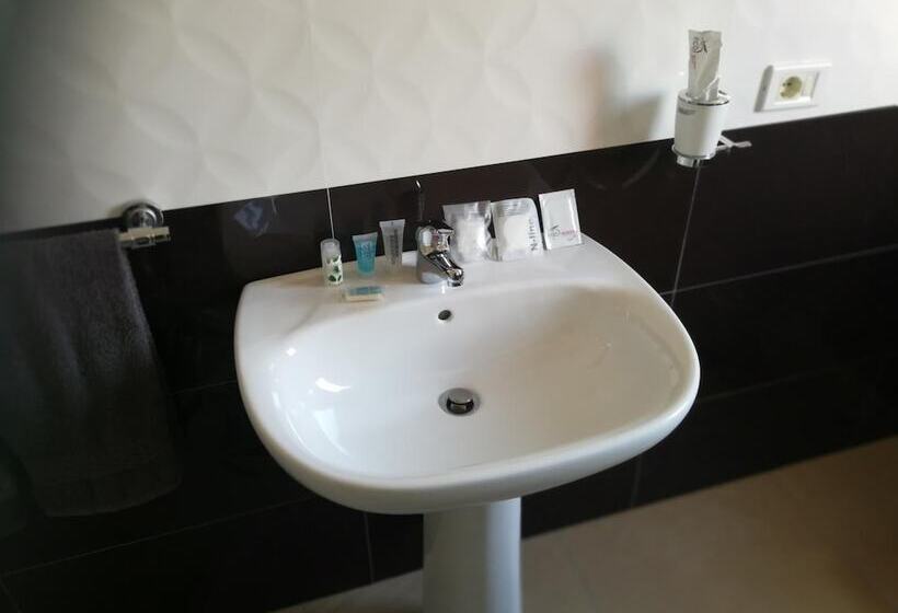 Bed & Breakfast Hollywood