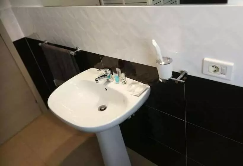 Bed & Breakfast Hollywood