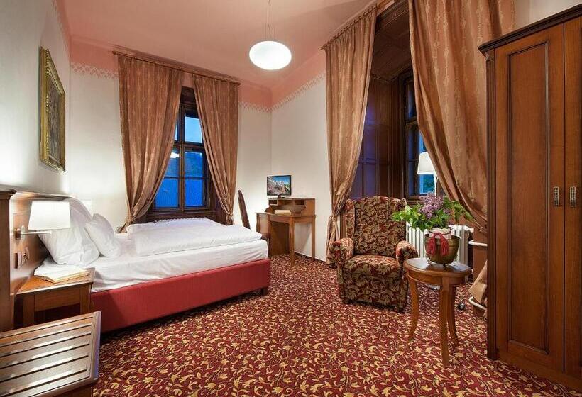 Ea Zamecky Hotel Hruba Skala