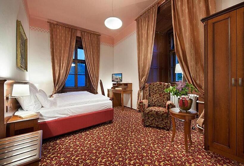 Ea Zamecky Hotel Hruba Skala