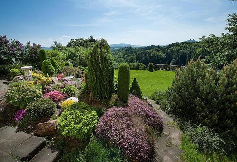 Ea Zamecky Hotel Hruba Skala