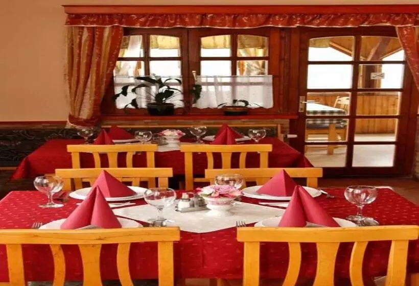 Határ Csárda Panzió