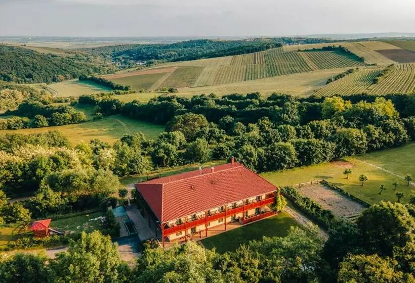 هتل Farma Ovčí Terasy