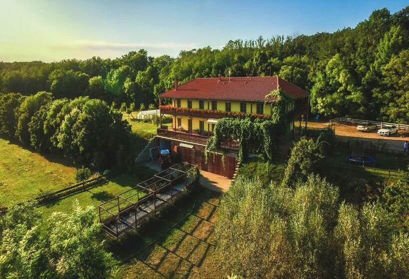 ホテル Farma Ovčí Terasy