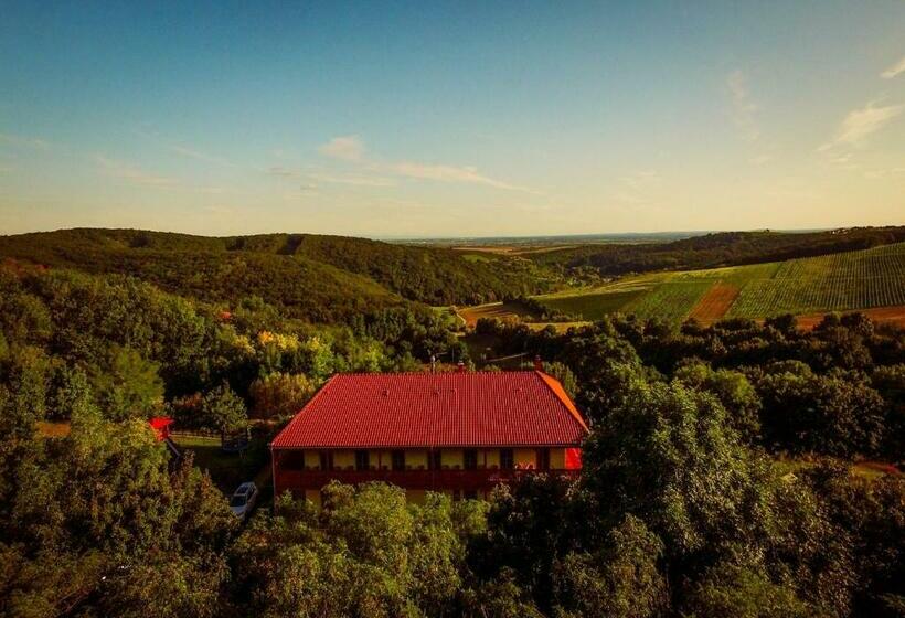 ホテル Farma Ovčí Terasy