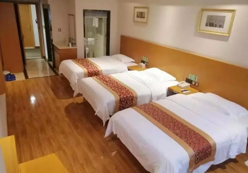 Hotelli Greentree Inn Guangxi Hepu Huanzhusouthrd.transit Center Express