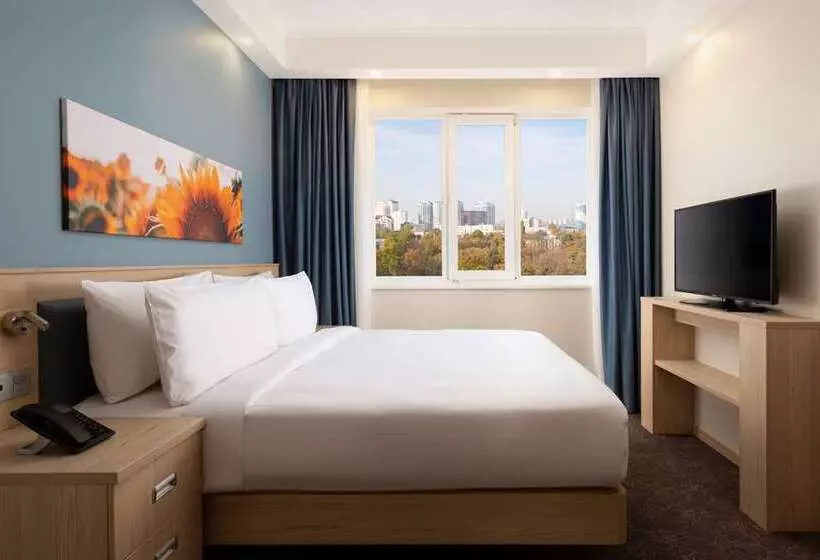 ホテル Hampton By Hilton Krasnodar