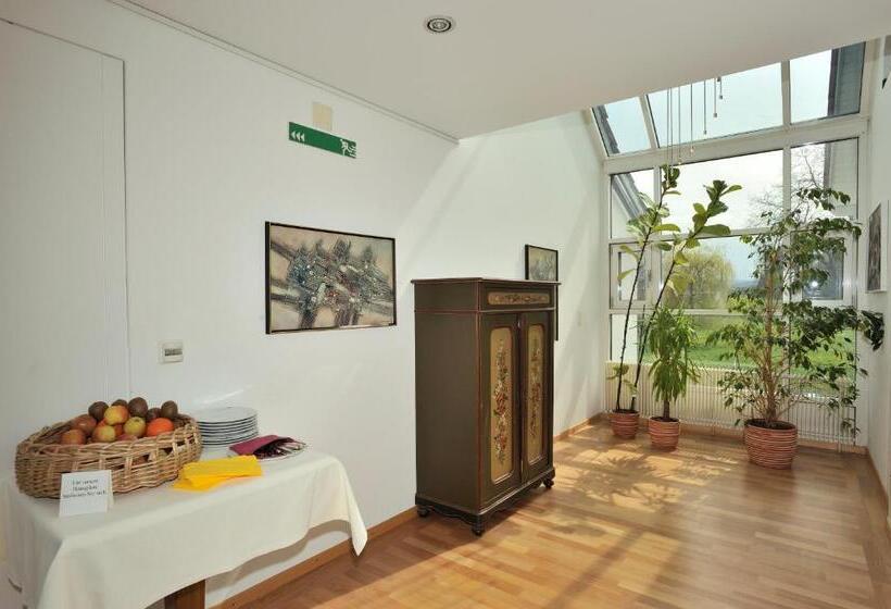 בית מלון כפרי Landgasthof Seelust