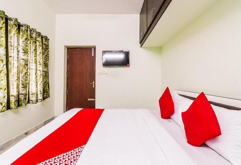 בית מלון כפרי O Kartikeya Park View Residency