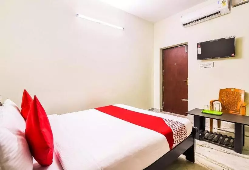 ホテル O Kartikeya Park View Residency