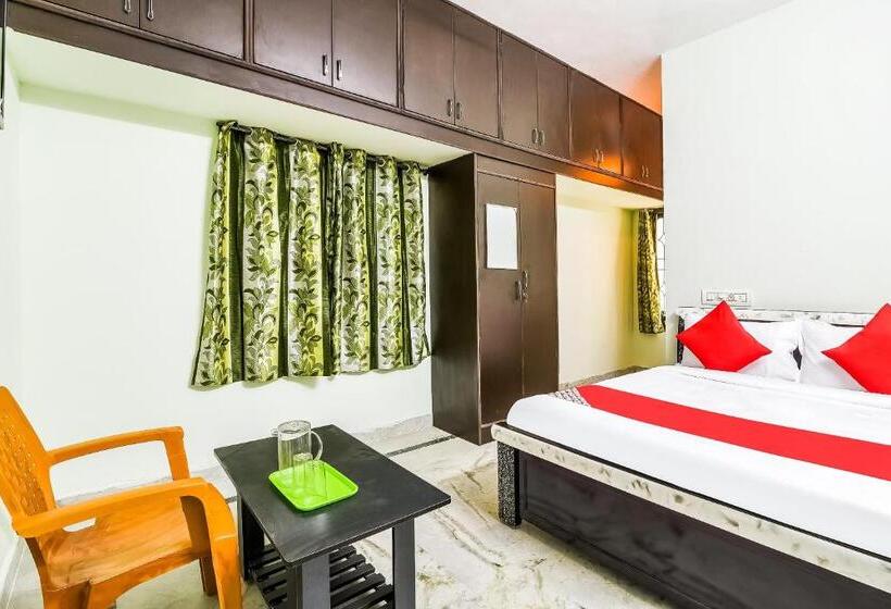 בית מלון כפרי O Kartikeya Park View Residency