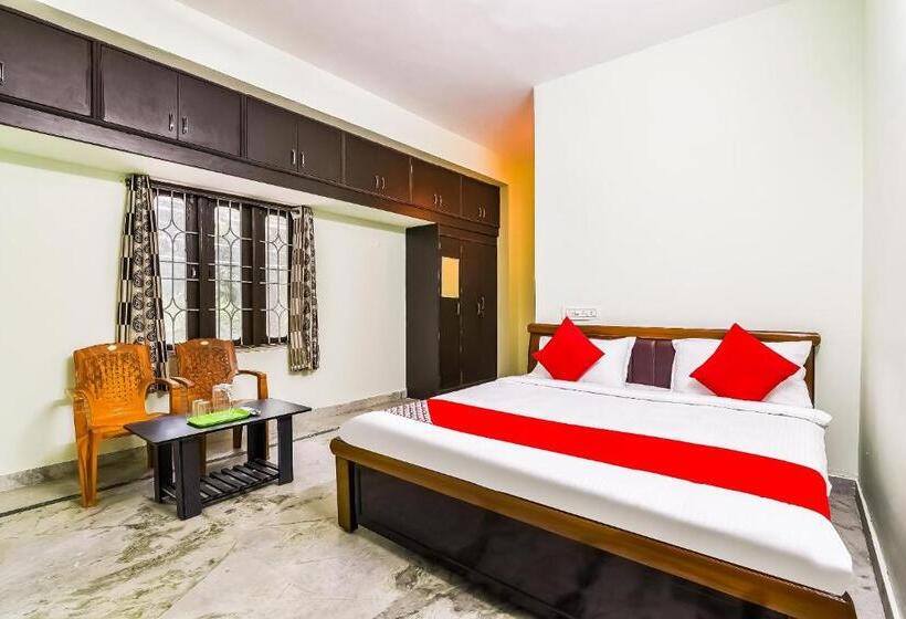 בית מלון כפרי O Kartikeya Park View Residency