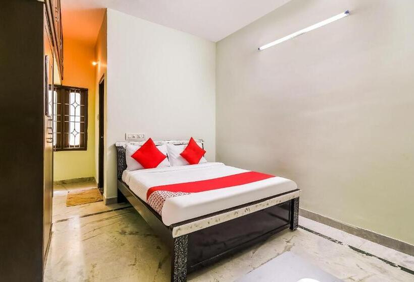 בית מלון כפרי O Kartikeya Park View Residency