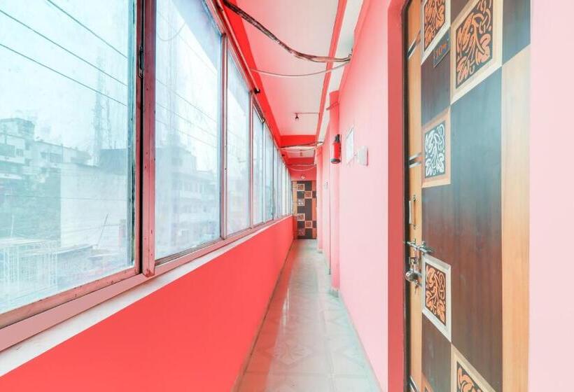 هتل Oyo 75326 Shri Sai Palace