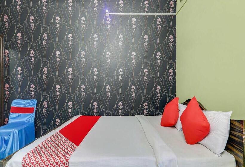 هتل Oyo 75326 Shri Sai Palace