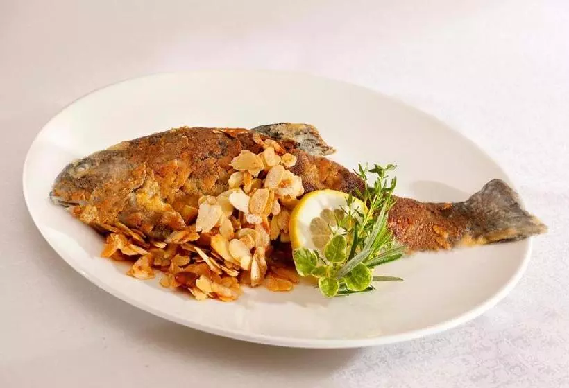 Hotelli Waldgasthof Wildbad