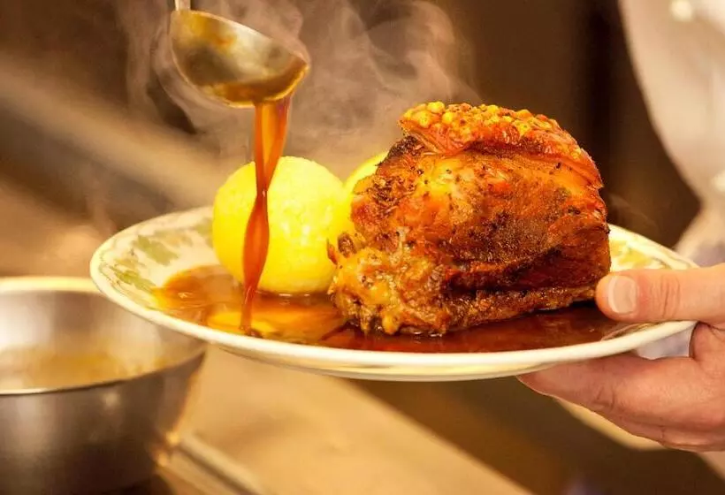 Hotelli Waldgasthof Wildbad