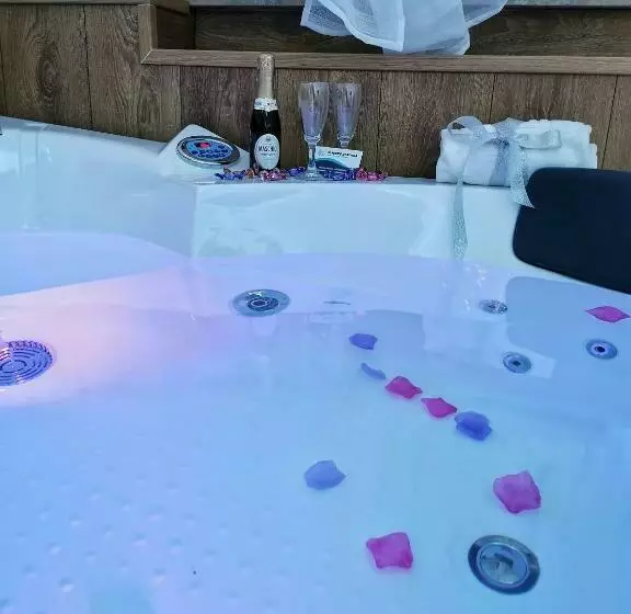 Majatalo Il Mare Di Roma Deluxe