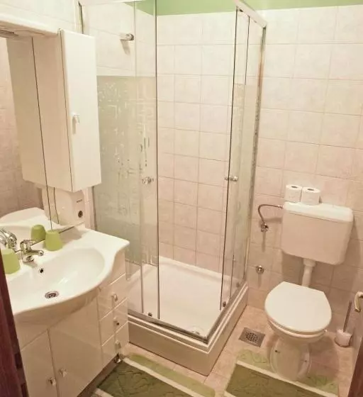 Majatalo Rooms With A Parking Space Osijek, Slavonija   15994