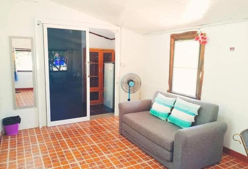 Pensão Wandee Resort Bankrut