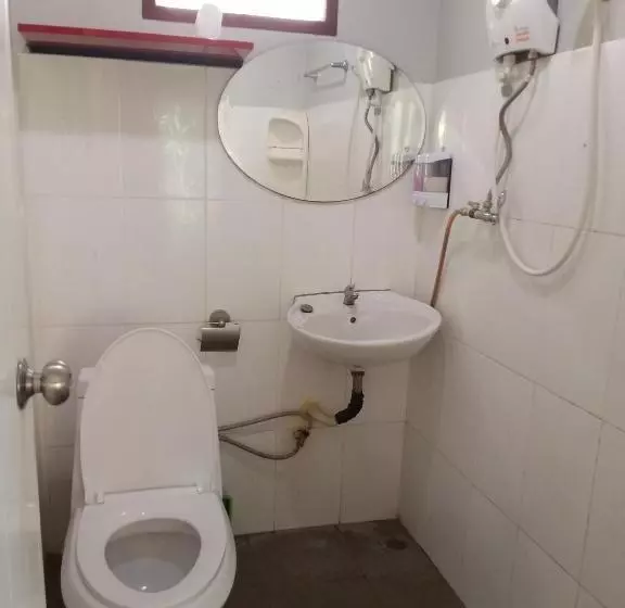 پانسیون Wandee Resort Bankrut