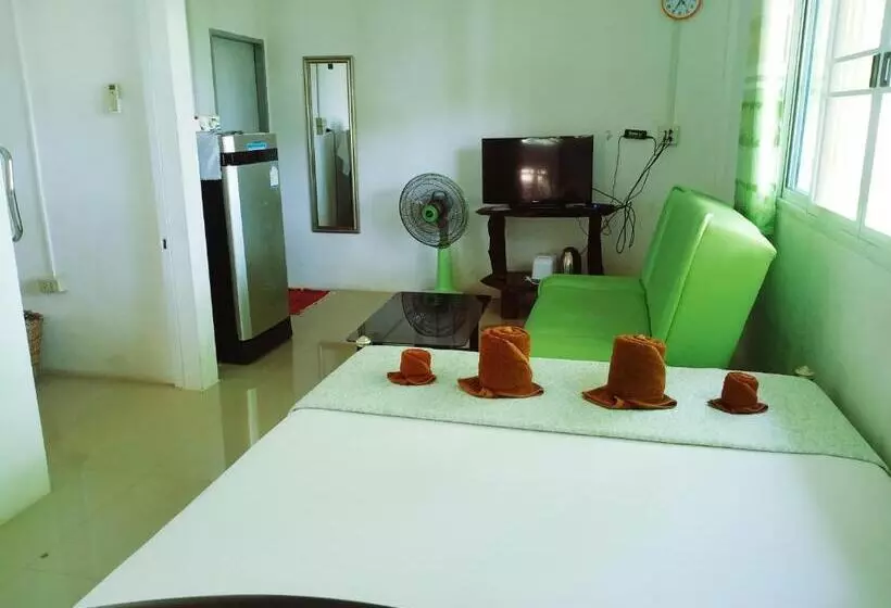 پانسیون Wandee Resort Bankrut