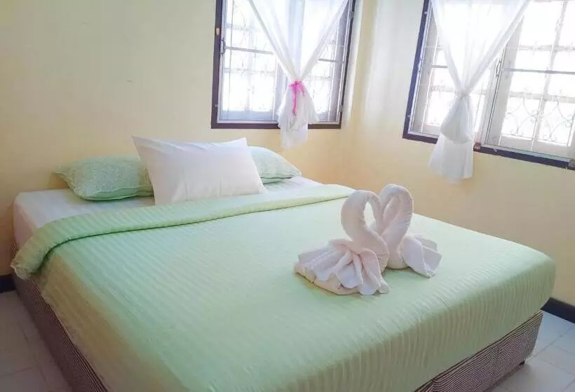 پانسیون Wandee Resort Bankrut